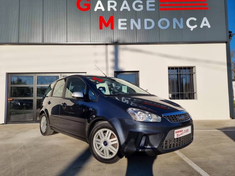 Ford Focus C-Max 1.8 TDCI 115 ch  GHIA / Régulateur de vitesse & Rétroviseurs rabattables / Véhicule français