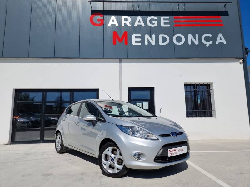 Ford Fiesta 1.4i 97 ch Titanium / Boite Automatique & Crit'Air1